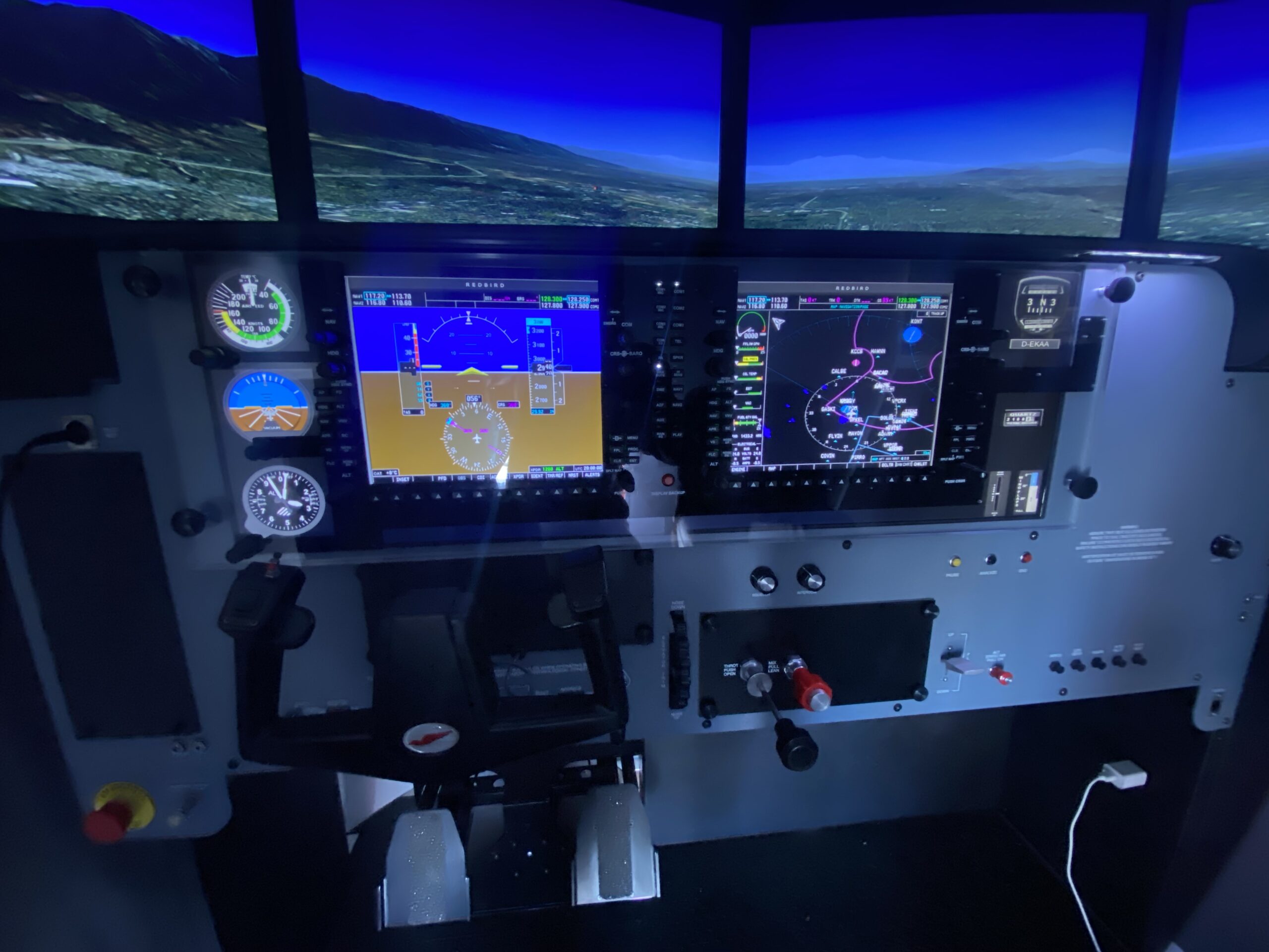 Cessna C-172SP Full Motion Flight Simulator